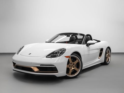 Certified 2022 Porsche 718 Boxster RWD image 1