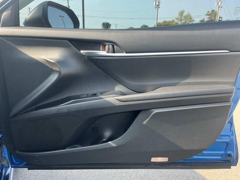 Used 2018 Toyota Camry SE w/ Audio Package FWD image 22