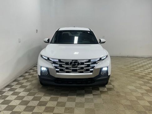 Used 2024 Hyundai Santa Cruz SE image 2
