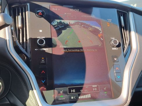 Certified 2025 Subaru Outback Premium image 17