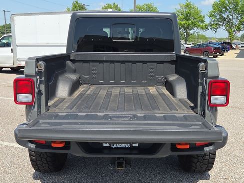 Used 2021 Jeep Gladiator Mojave AWD/4WD image 15