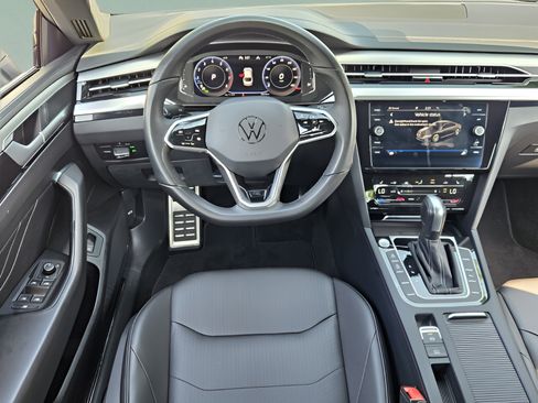 Used 2022 Volkswagen Arteon SE FWD image 11