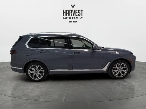 Used 2024 BMW X7 xDrive40i image 8