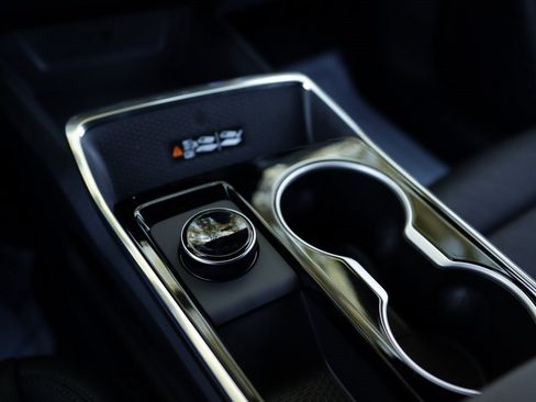 New 2026 Chevrolet Equinox LT w/ Convenience Package II image 20