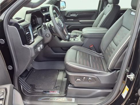 New 2026 GMC Sierra 1500 AT4X AWD/4WD image 19