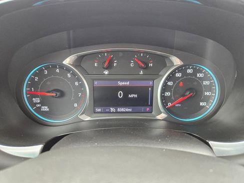 Used 2020 Chevrolet Traverse LT image 29