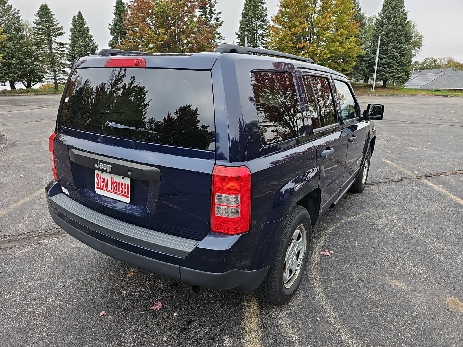 Used 2014 Jeep Patriot Sport FWD image 6