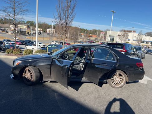 Used 2014 Mercedes-Benz E 350 E 350 Sport image 17