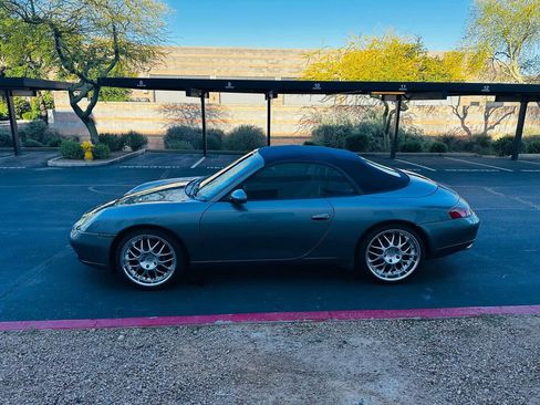 Used 2001 Porsche 911 Carrera image 15