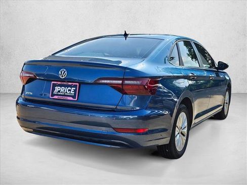 Used 2020 Volkswagen Jetta FWD image 4