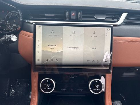 New 2026 Jaguar F-PACE R-Dynamic S image 21