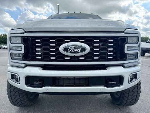 Used 2026 Ford F450 Platinum w/ FX4 Off-Road Package AWD/4WD image 32