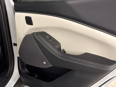 Used 2022 Ford Mustang Mach-E Premium RWD image 42