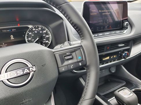 New 2026 Nissan Rogue SV w/ Cold Weather Package image 21