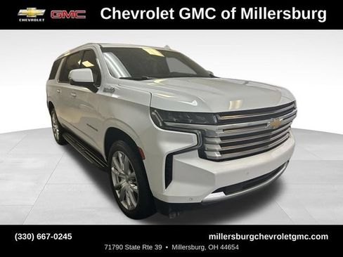 Used 2024 Chevrolet Suburban High Country w/ Max Trailering Package AWD/4WD image 1