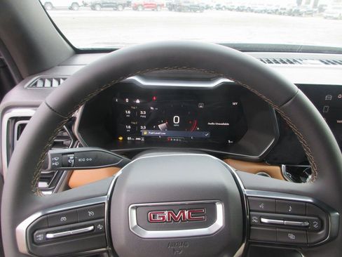 New 2026 GMC Canyon AT4 image 16