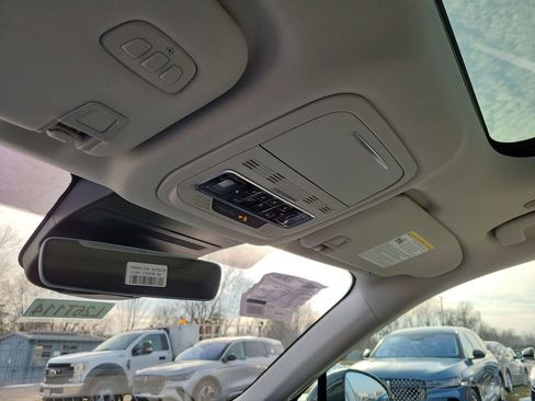 New 2026 Lincoln Nautilus Premier w/ Equipment Group 102A image 30