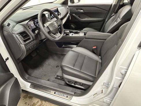 New 2026 Nissan Rogue SV image 11