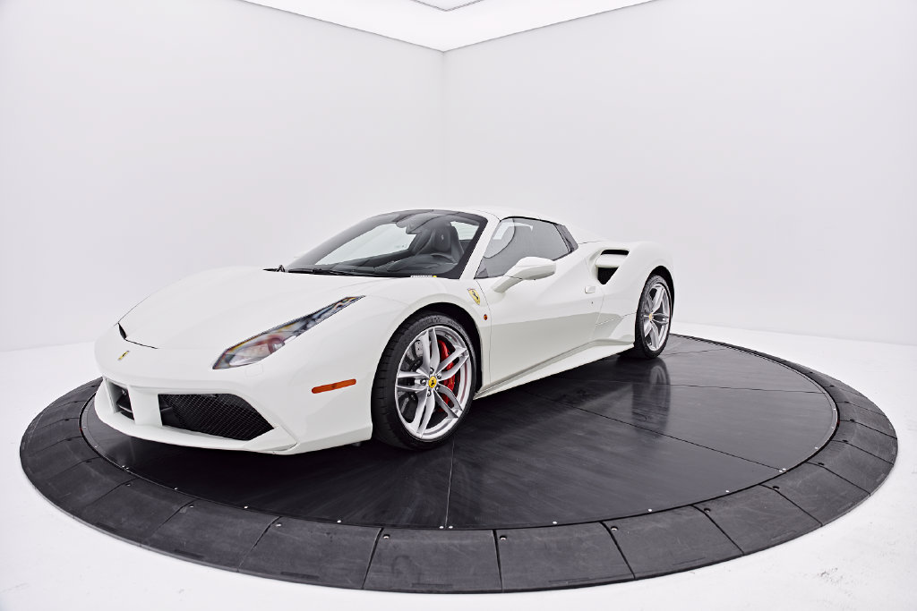 Used 2018 Ferrari 488 Spider RWD image 13