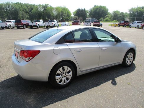 Used 2014 Chevrolet Cruze LT FWD image 9