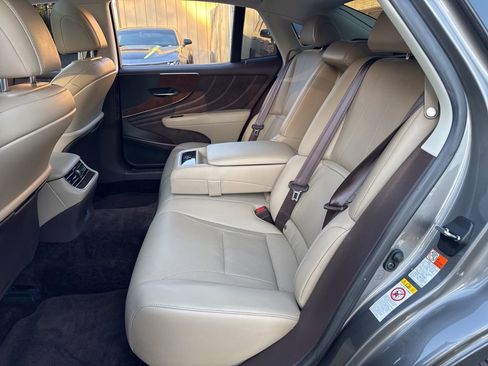 Used 2018 Lexus LS 500 RWD image 6