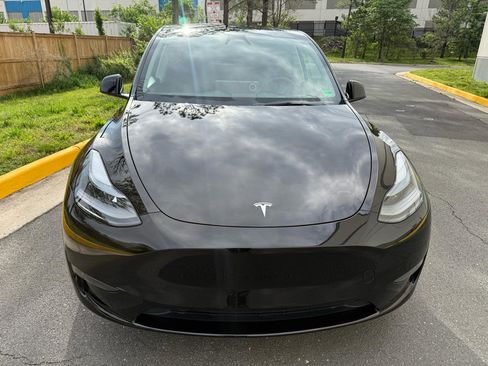 Used 2025 Tesla Model Y Long Range AWD/4WD image 10