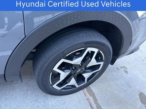Certified 2023 Hyundai Santa Cruz Limited w/ Launch Package image 10