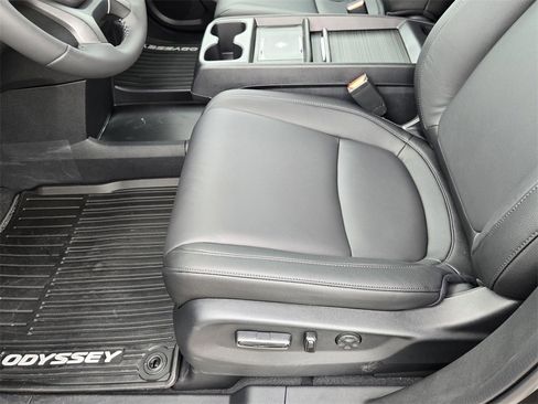 New 2026 Honda Odyssey EX-L image 25