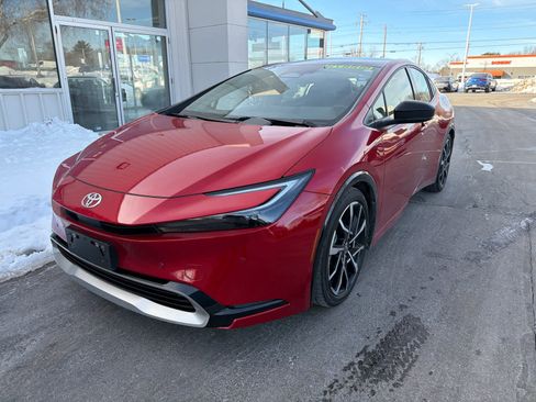 Used 2023 Toyota Prius Prime XSE image 8