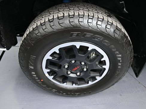 Certified 2024 Toyota Tacoma TRD Off-Road w/ TRD Off Road Premium Package AWD/4WD image 14