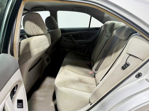 Used 2007 Toyota Camry LE image 23