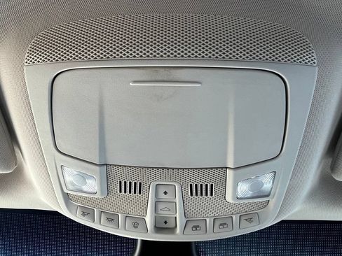 Used 2020 Ford Edge Titanium w/ Equipment Group 301A AWD/4WD image 20