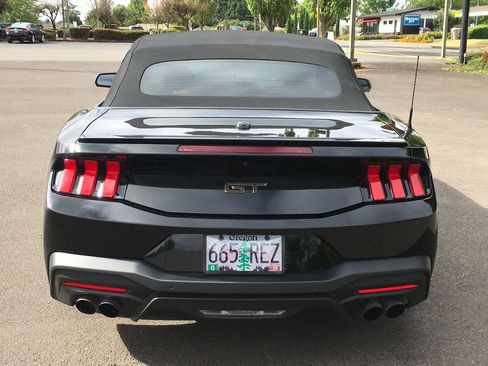 Used 2024 Ford Mustang GT Premium RWD image 5