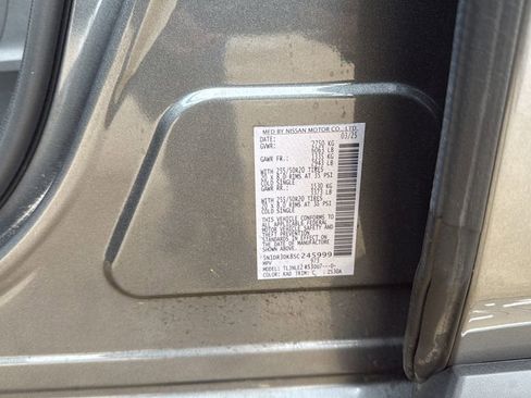 Used 2025 Nissan Pathfinder Platinum image 41