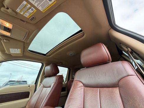 Used 2014 Ford F150 King Ranch w/ King Ranch Luxury Package image 4