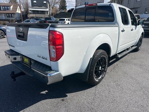 Used 2014 Nissan Frontier SV w/ SV Value Truck Package image 7