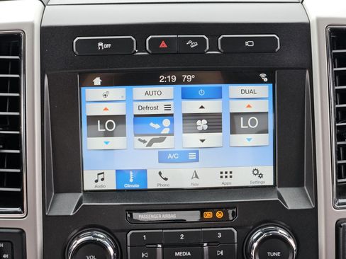 Used 2019 Ford F250 Lariat w/ Lariat Ultimate Package AWD/4WD image 22