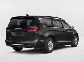 New 2026 Chrysler Pacifica Limited video 2