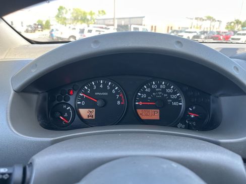 Used 2020 Nissan Frontier S image 9