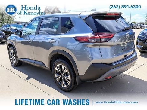 Used 2023 Nissan Rogue SV AWD/4WD image 3
