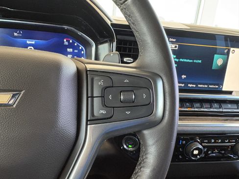 Used 2023 Chevrolet Silverado 1500 LTZ AWD/4WD image 23