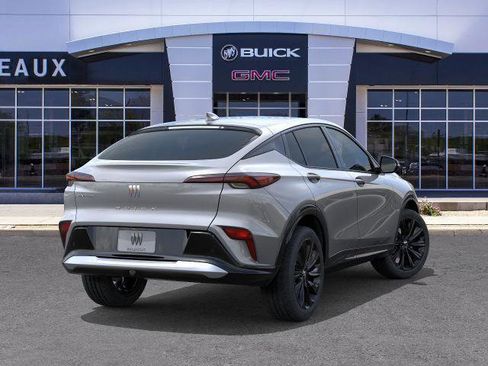 New 2026 Buick Envista Sport Touring image 4