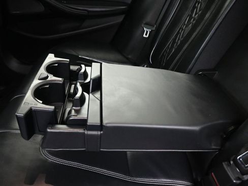 Used 2018 BMW 540i xDrive AWD/4WD image 34
