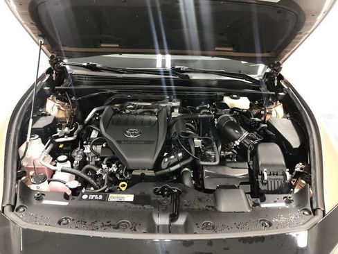 Used 2023 Toyota Crown Platinum image 23