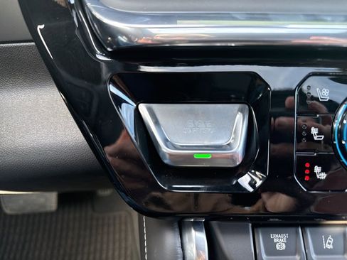 New 2026 GMC Sierra 3500 Denali Ultimate image 25