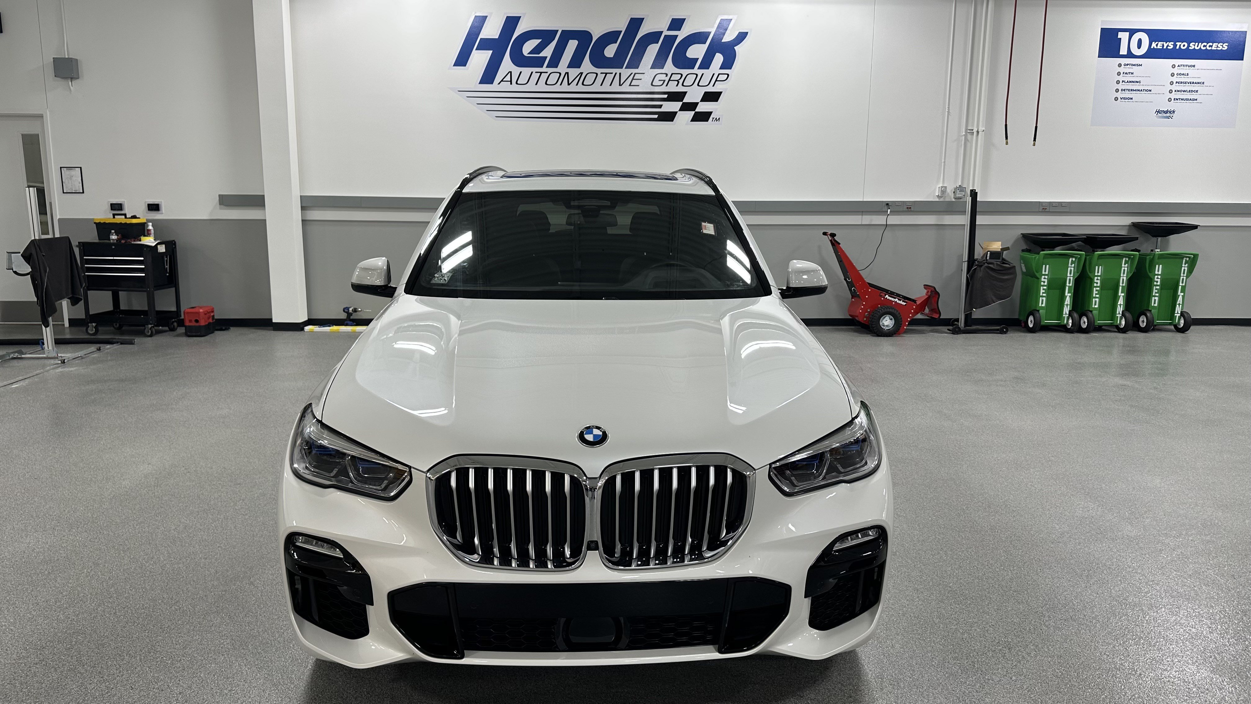 Used 2020 BMW X5 xDrive40i w/ M Sport Package AWD/4WD image 3