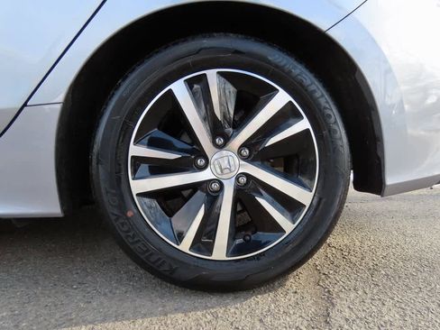 Certified 2024 Honda Civic LX image 8