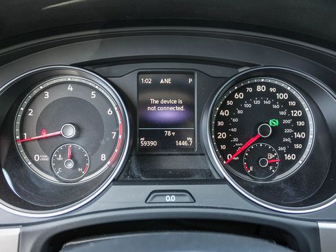 Used 2019 Volkswagen Atlas SE image 24