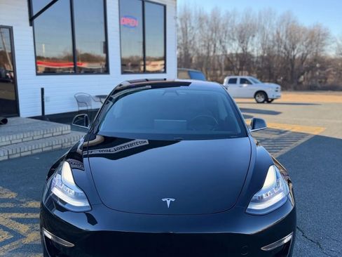 Used 2018 Tesla Model 3 Long Range image 2