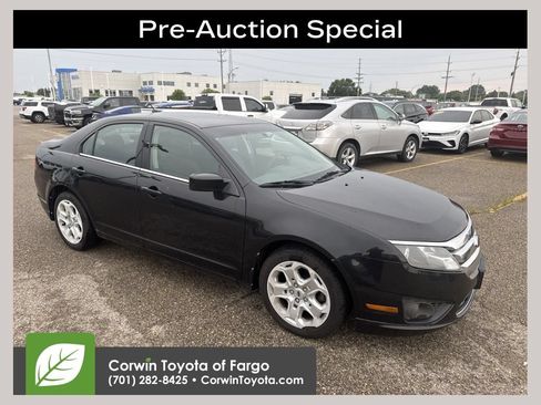 Used 2010 Ford Fusion SE FWD image 1